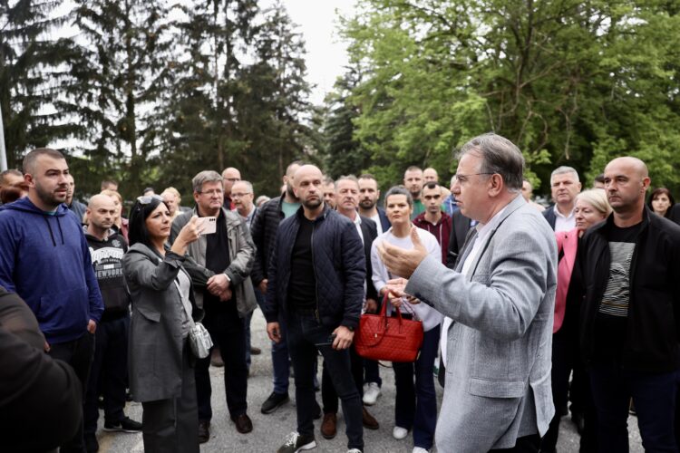 Nikšić i Lakić: Učinit ćemo sve da spasimo „Zrak“